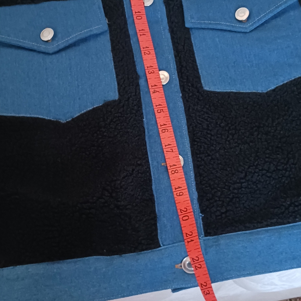 Jolie & Joy Black Teddy/Denim Cropped Jacket Small NWT - Picture 8 of 11